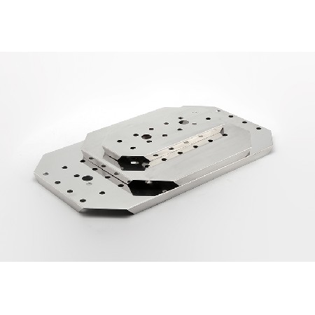 Thickened stainless steel oil pan